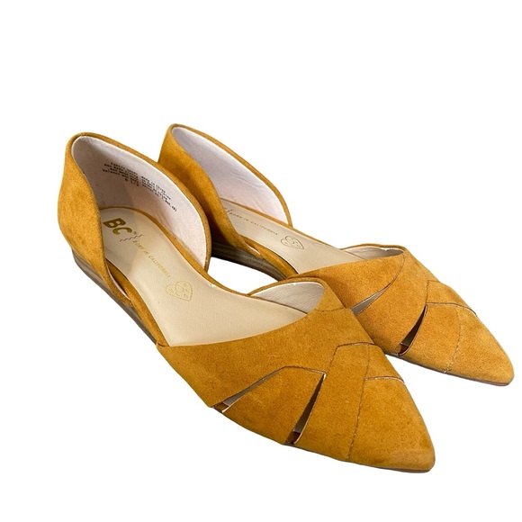 Born in California Shoes - Born in California Yellow Slides Size 6.5